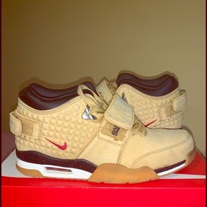 Nike trainer “victor Cruz”